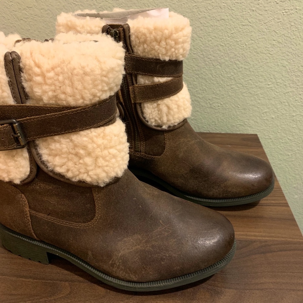UGG Blayre boots III